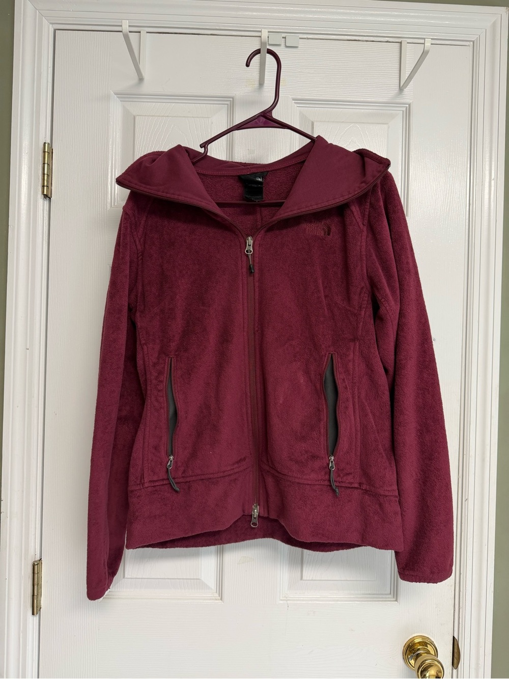 The North Face Women's Burgundy Full Zip Fleece Jacket